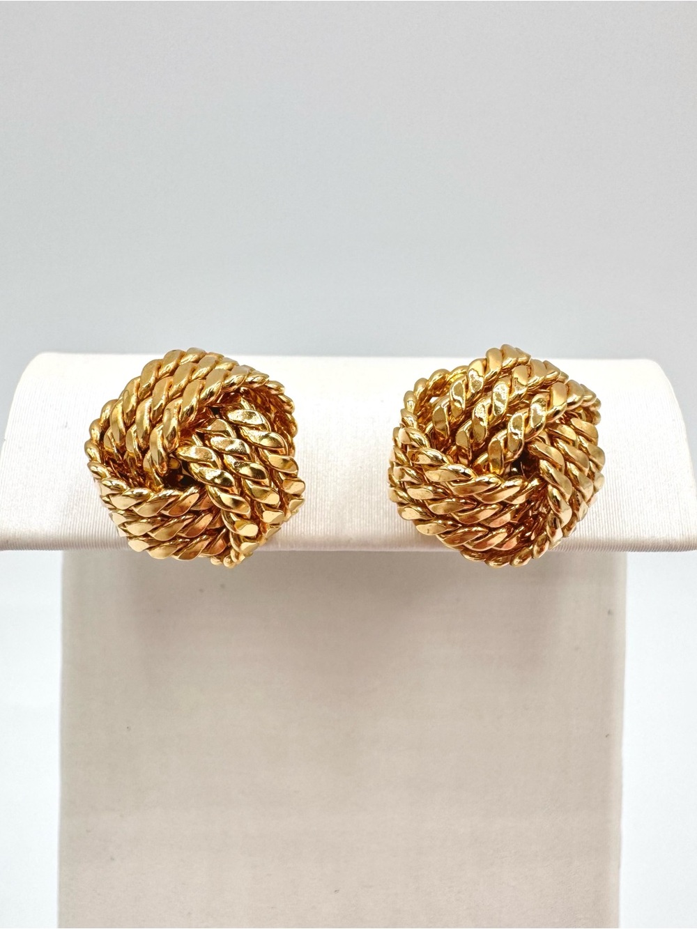 Vintage Monet Rope Twist Love Knot Yarn Ball Earrings Gold Tone Dainty Luxe